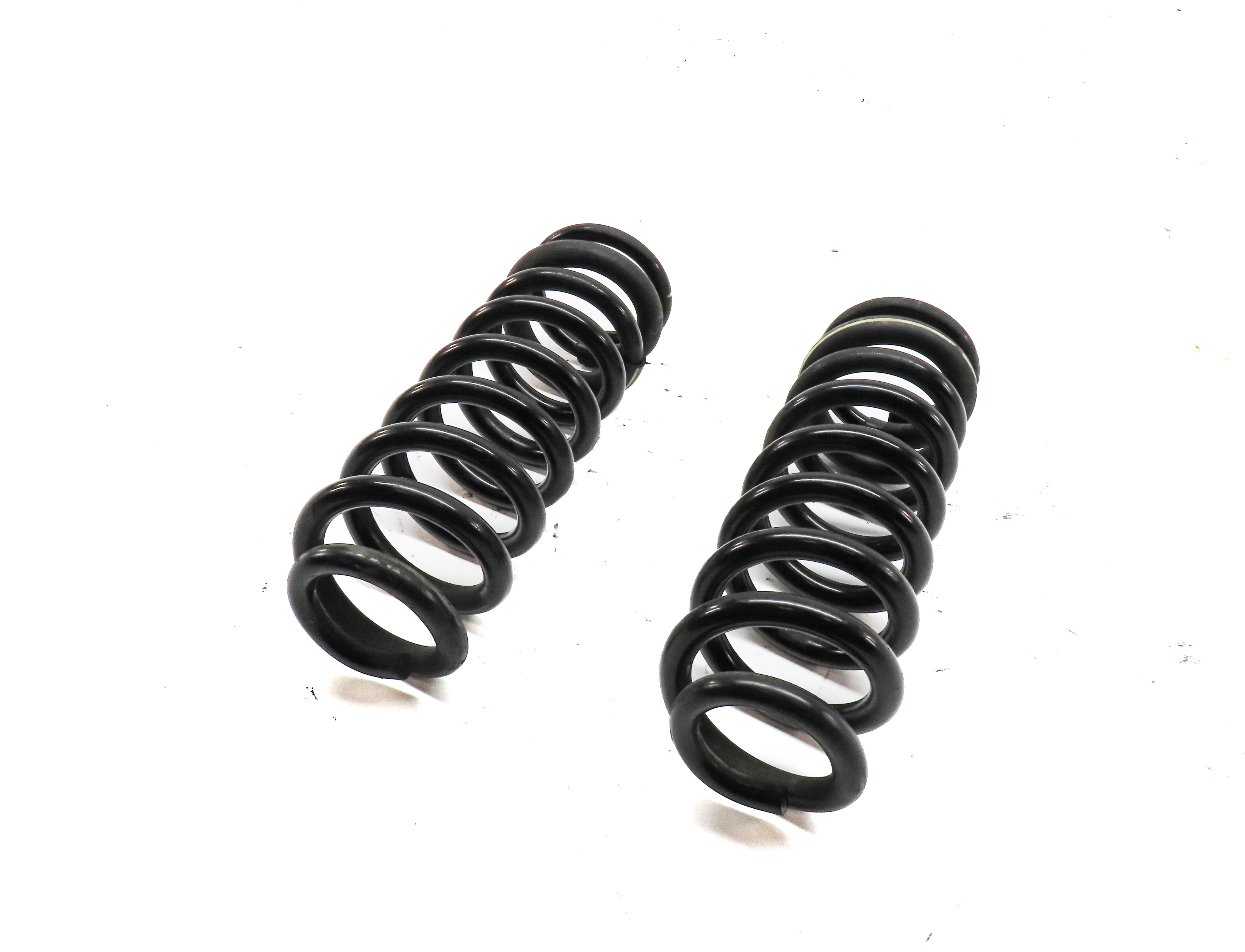 2007-2016 MERCEDES GLE ML CLASS (W164 W166) LEFT & RIGHT REAR COIL SPRING SET — exact item pictured